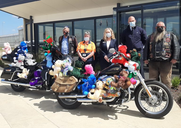 Knights bearing gifts