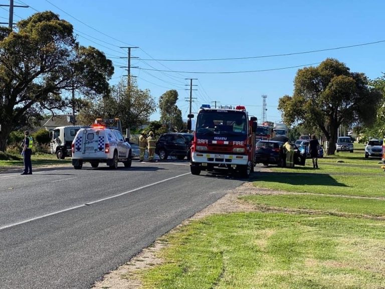 Two Sale-Maffra Rd collisions