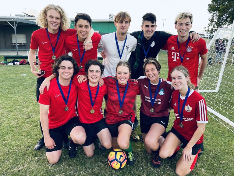 Shoot-out determines U18s GO Sevens champion