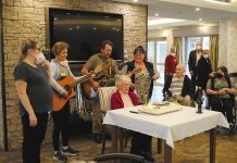 Isobel celebrates 100