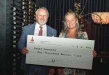 Maffra dairy farmer wins award