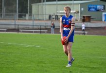 Former Sale City and Maffra player Sam Davidson’s AFL debut Sam Davidson Sale City