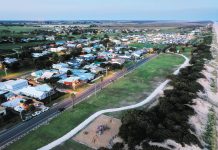 Along Seaspray’s boardwalk
