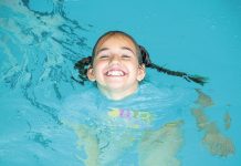 Guthridge Primary School students mark the opening of their new pool