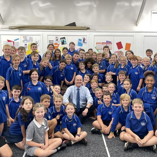 The Nationals Member for Gippsland South, Danny O'Brien with eager students from Grades 3-6 at Longford Primary School.