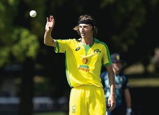 Anlezark in Vics squad