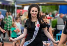 What’s on this month with Zoe Askew Miss Priscilla 2023 Nickyra Burley at the Sale Christmas Parade.