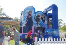 Hundreds of parents and kids have a Baby’s Day Out