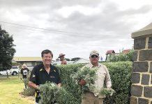 Community working bee cleans up Seaspray