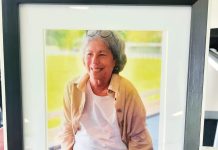 Sale Art Circle Day’s for Cathy