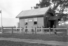 How a robbery led to the postal service relocating from Airly school