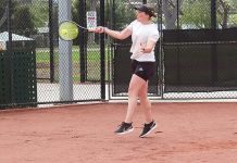 Tennis season hits off