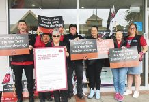Police, TAFE teachers demand better pay and conditions