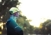 Running 200km for Free 3D Hands