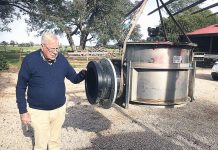 Positive feedback for Cowwarr company’s new water turbine