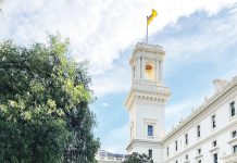 Bionic Tennis Coaching at Government House