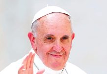 Francis a ‘moral compass’: Bishop