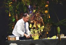 Floral art group’s festivities in Sale