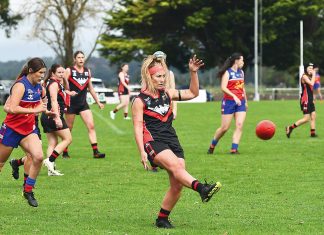 Women’s footy at Woodside