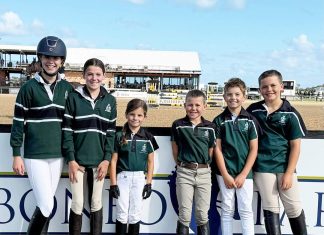 Grammar equestrian team at state titles