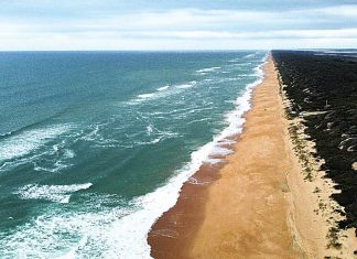 New viewing platform for Golden Beach