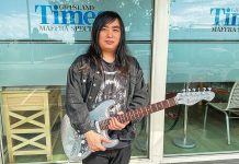 Zico Hua shredding and sharing his heavy guitar sound