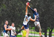 Roos push Saints
