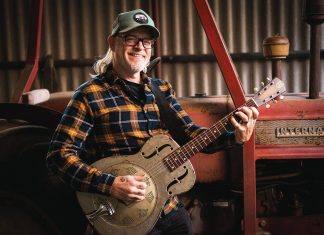 Rikki Wood to perform at Stratford this Sunday