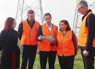 Minister deflects question about visit to Wellington Shire