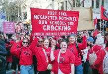 Public school teachers went ahead with strike action