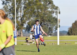 Cowwarr piled on the goals