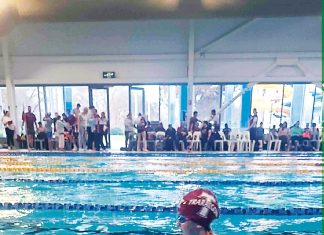 Sale swimmers to contest country championships