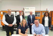 TAFE Gippsland and Iberdrola sign MoU
