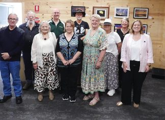 Golden Beach art gallery opens